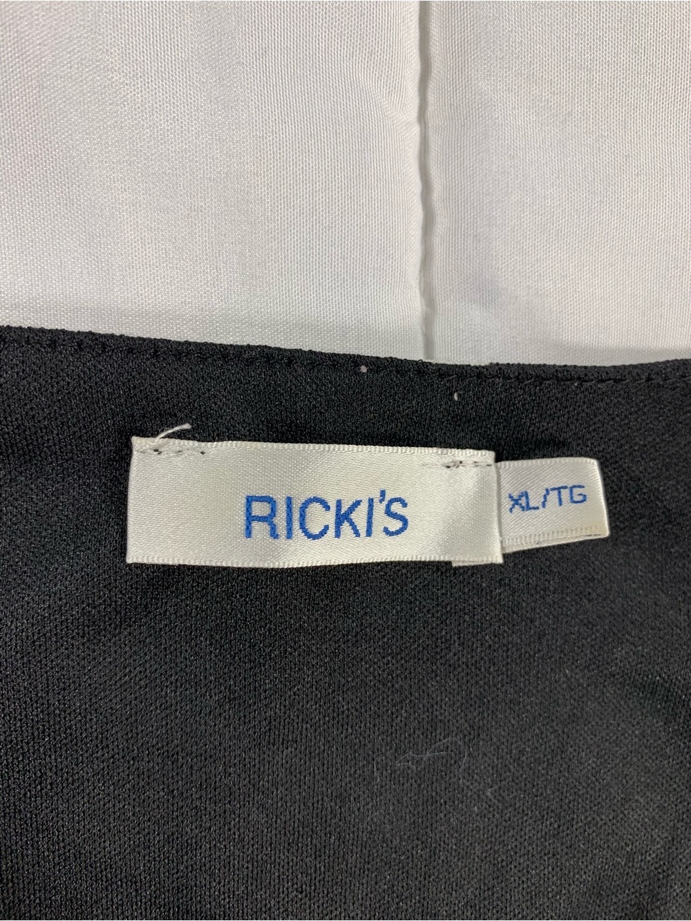 Preloved Ricki’s shirt size XL - Picture 4 of 5
